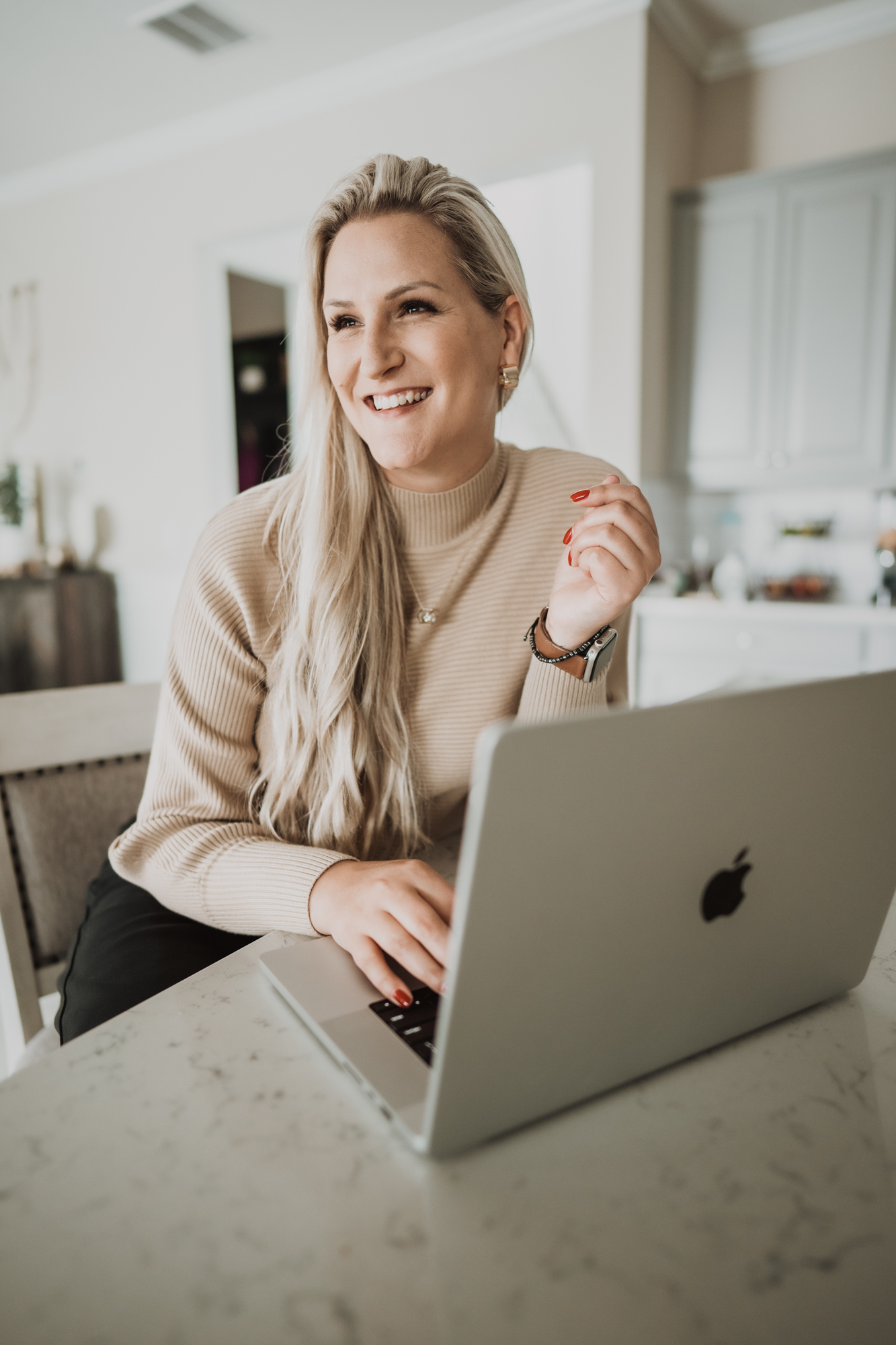 Entrepreneurs on the computer.